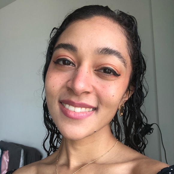 Meet the Posher - Picture 1 of 1